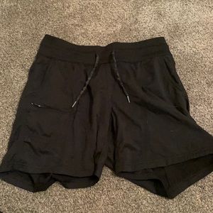 Black north face (long) shorts